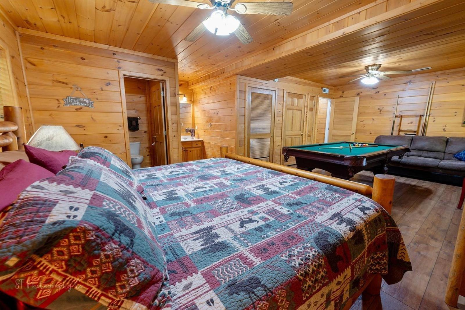 Karen'S Cabin Cabin Пиджен-Фордж Экстерьер фото